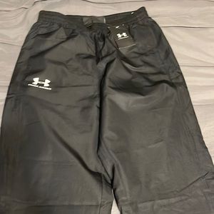Under Armour Vital Woven Pants